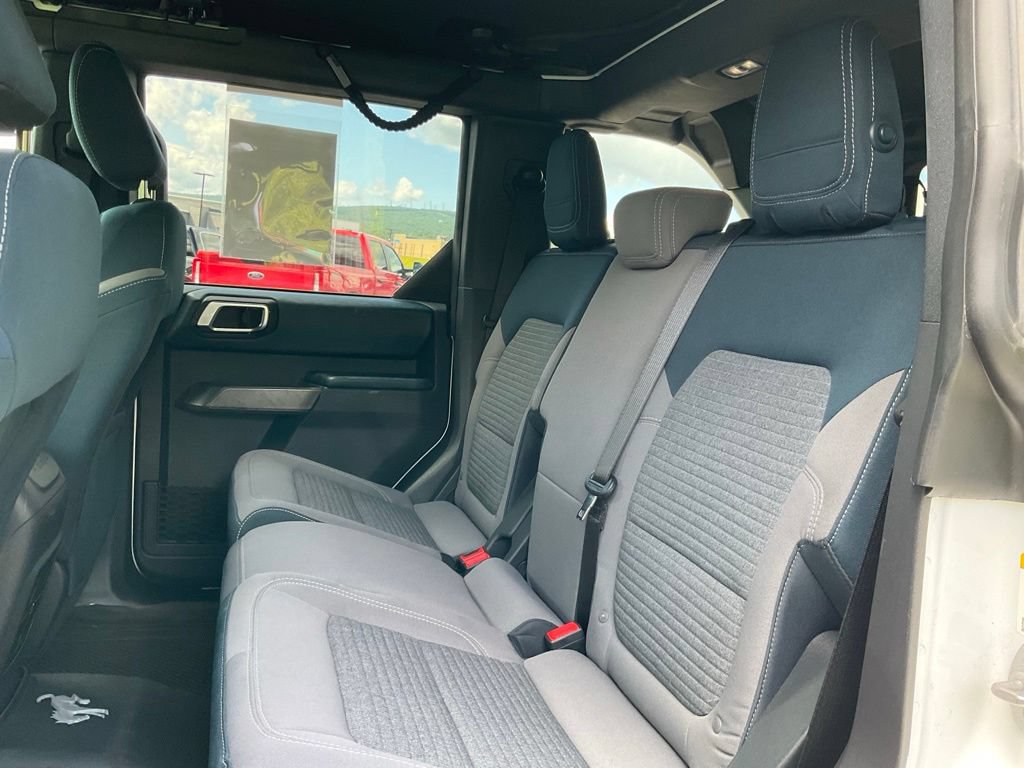 Used 2022 Ford Bronco Outer Banks AWD/4WD image 18