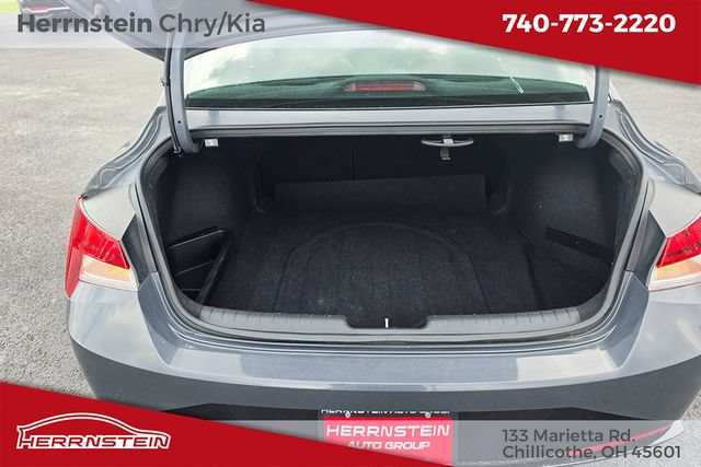 Used 2023 Hyundai Elantra N Line w/ Preferred Accessory Package FWD image 21