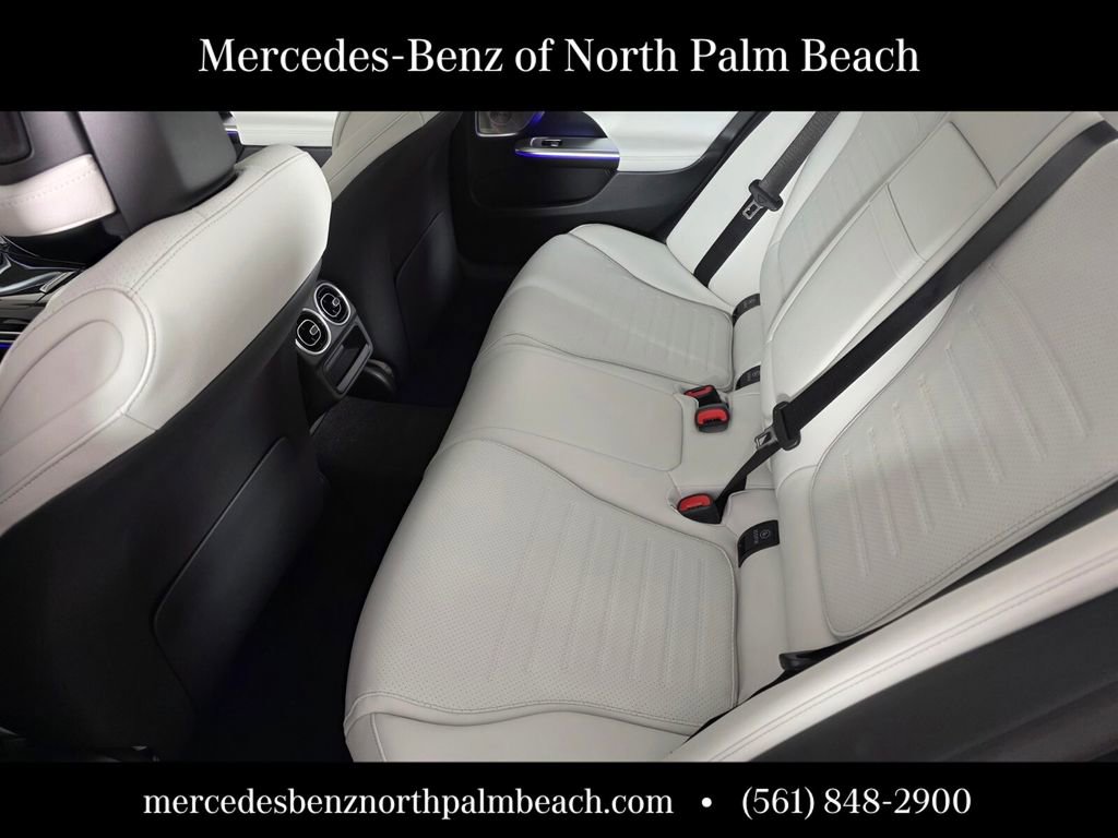 New 2026 Mercedes-Benz C 300 Sedan image 11