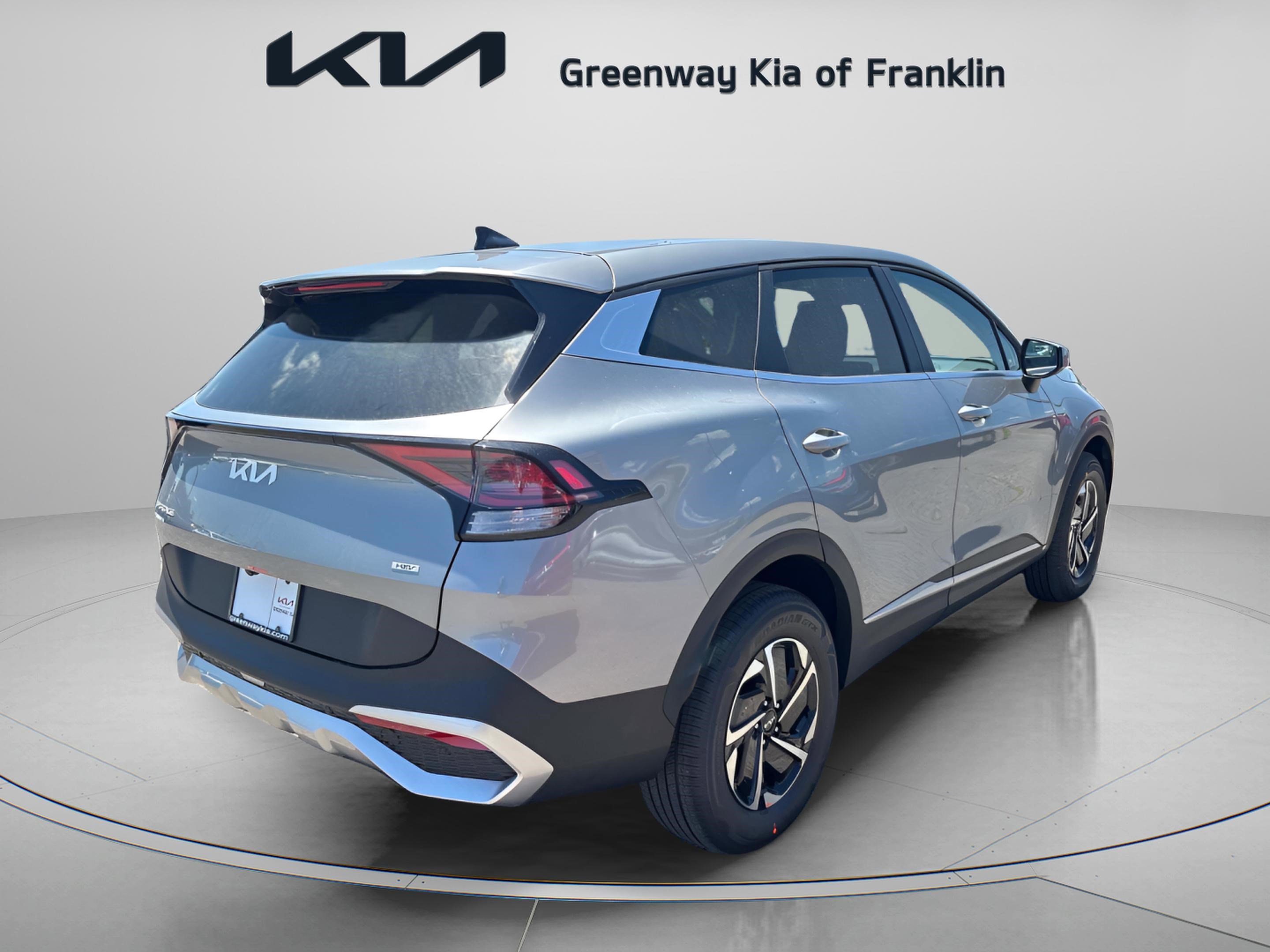 New 2025 Kia Sportage LX image 7