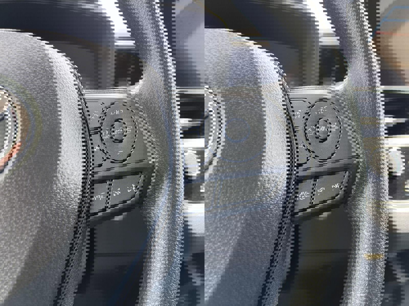 Used 2025 Toyota Corolla LE w/ LE Premium Package FWD image 24