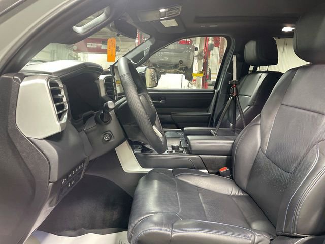 Used 2024 Toyota Sequoia Platinum image 11