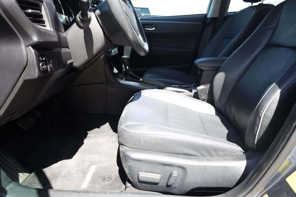 Used 2014 Toyota Corolla LE Premium w/ Driver Convenience Package FWD image 11
