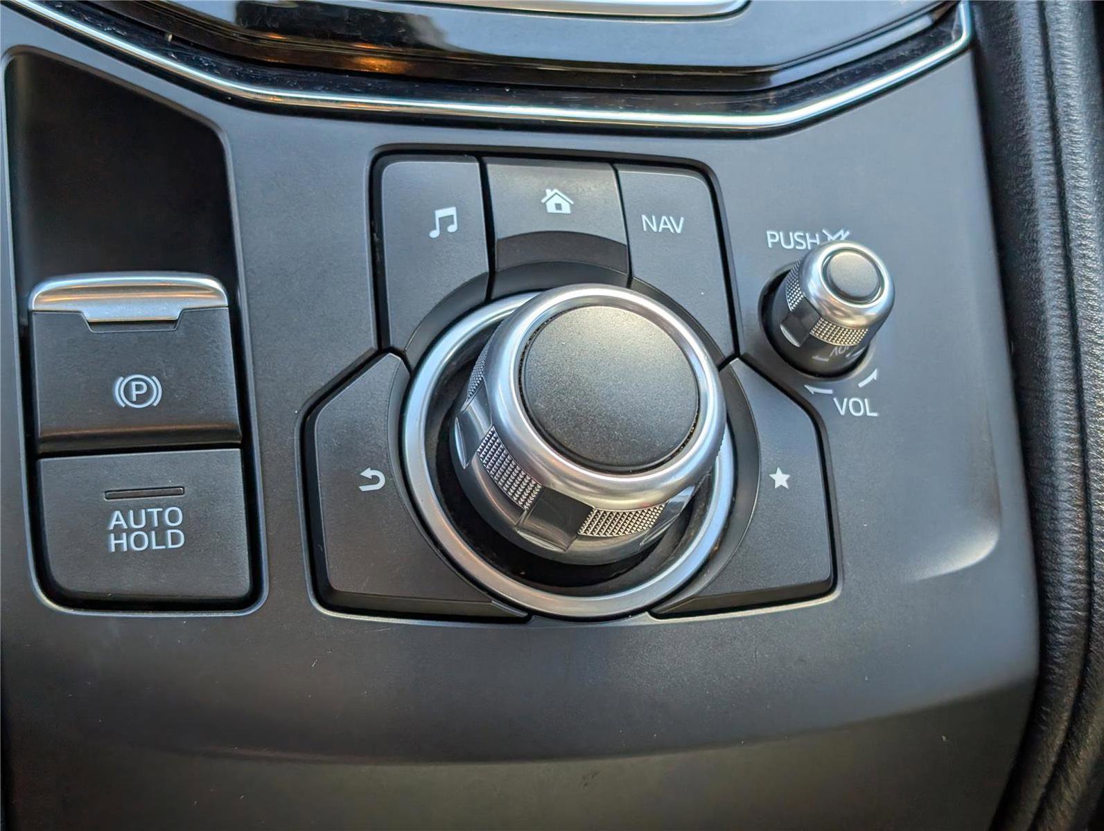 Used 2018 MAZDA CX-5 Sport image 23