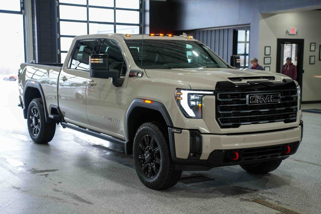 Used 2026 GMC Sierra 2500 AT4 w/ AT4 Premium Plus Package image 3
