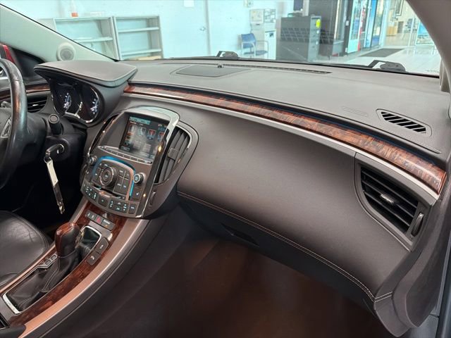 Used 2013 Buick LaCrosse Leather FWD image 29