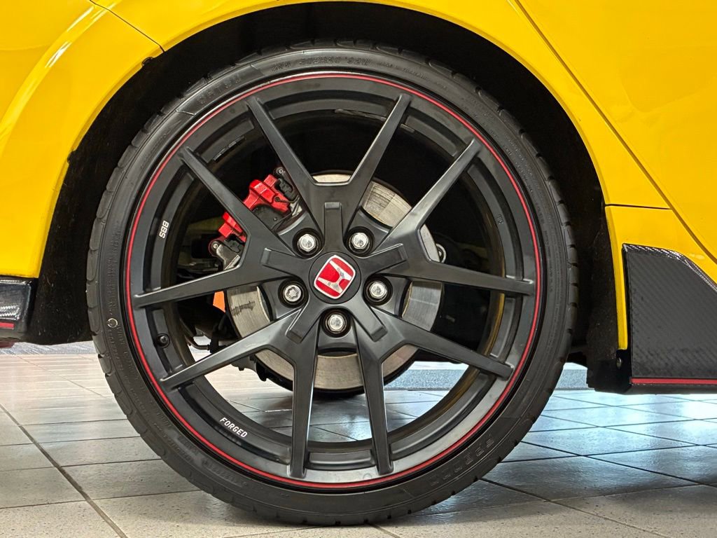 Used 2021 Honda Civic Type R Limited image 9