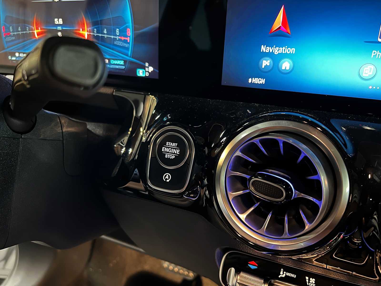 New 2026 Mercedes-Benz GLA 35 AMG 4MATIC image 31