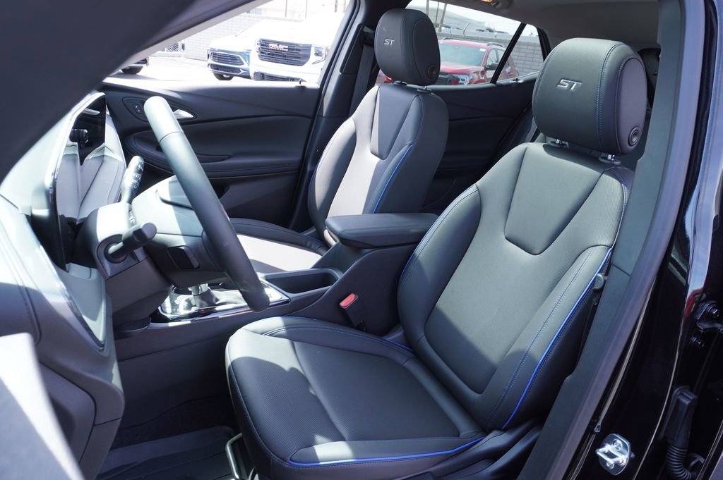 New 2026 Buick Envista Sport Touring w/ Convenience II Package image 14