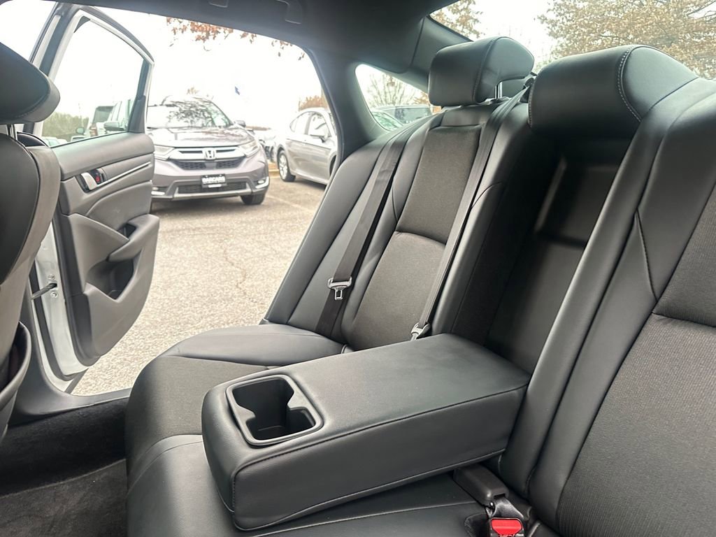 Used 2022 Honda Accord Sport image 27