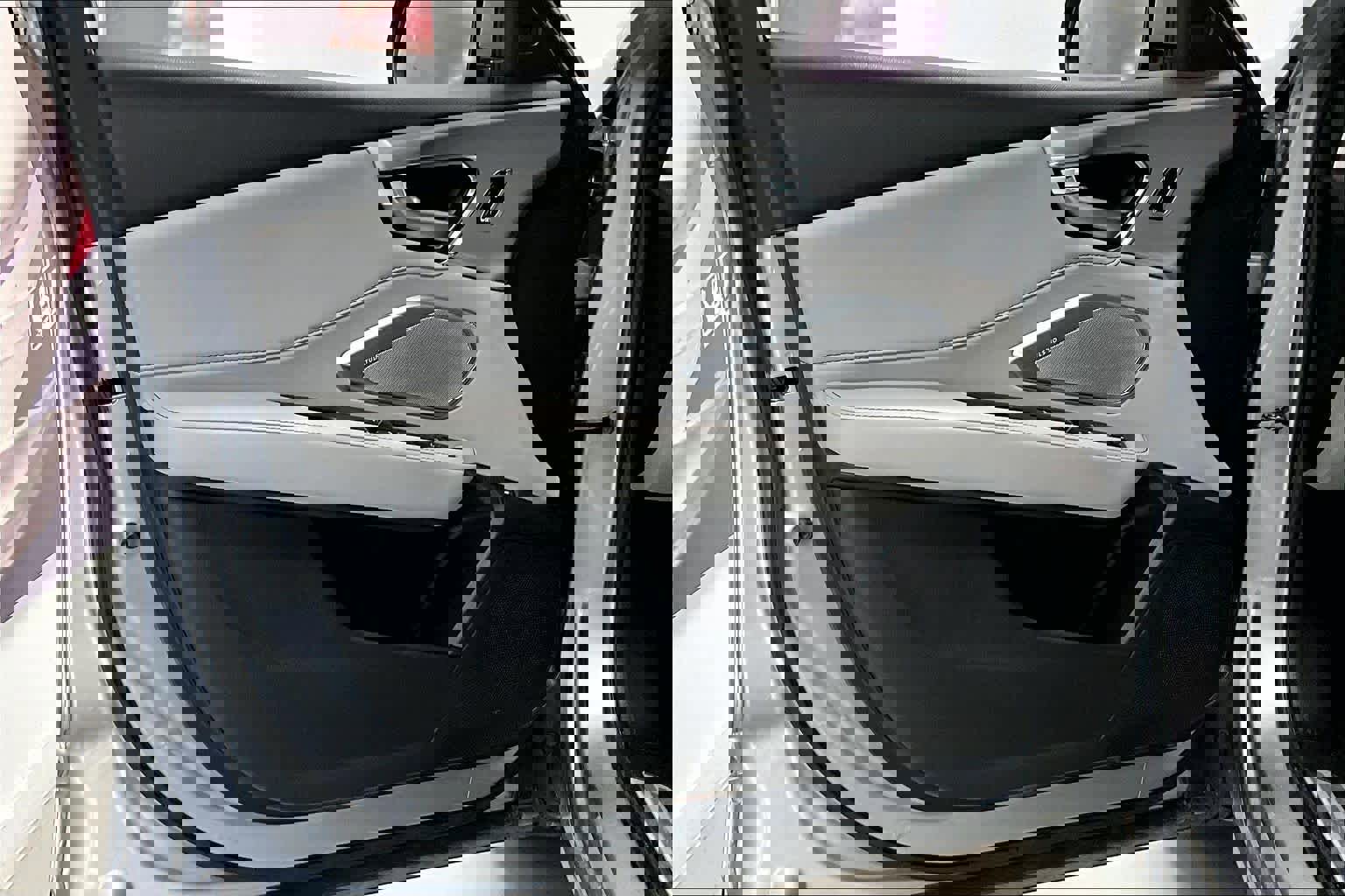 Used 2023 Acura RDX FWD w/ Technology Package image 24