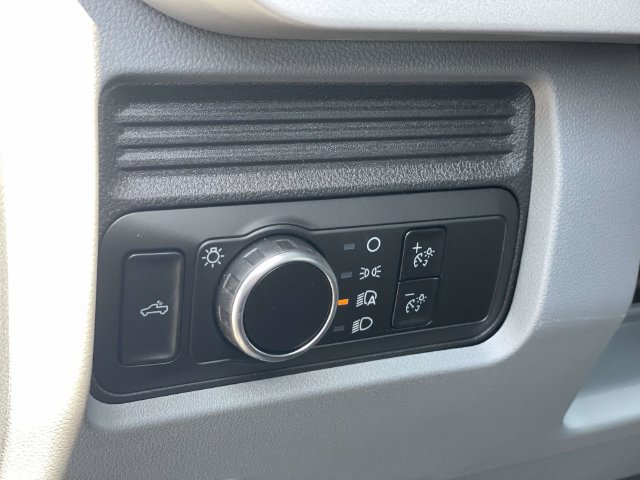 New 2026 Ford F350 XL AWD/4WD image 17