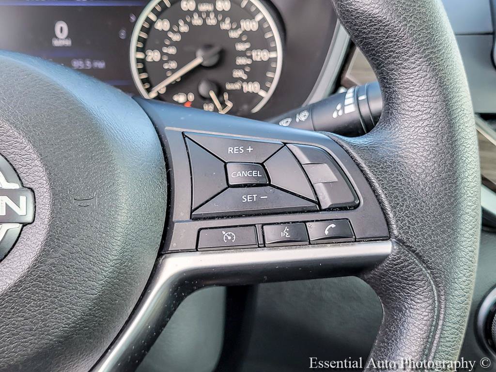 Used 2024 Nissan Altima 2.5 SV FWD image 17