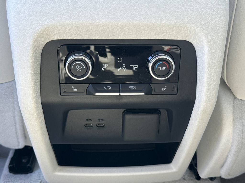 New 2027 Buick Enclave Avenir AWD/4WD image 29