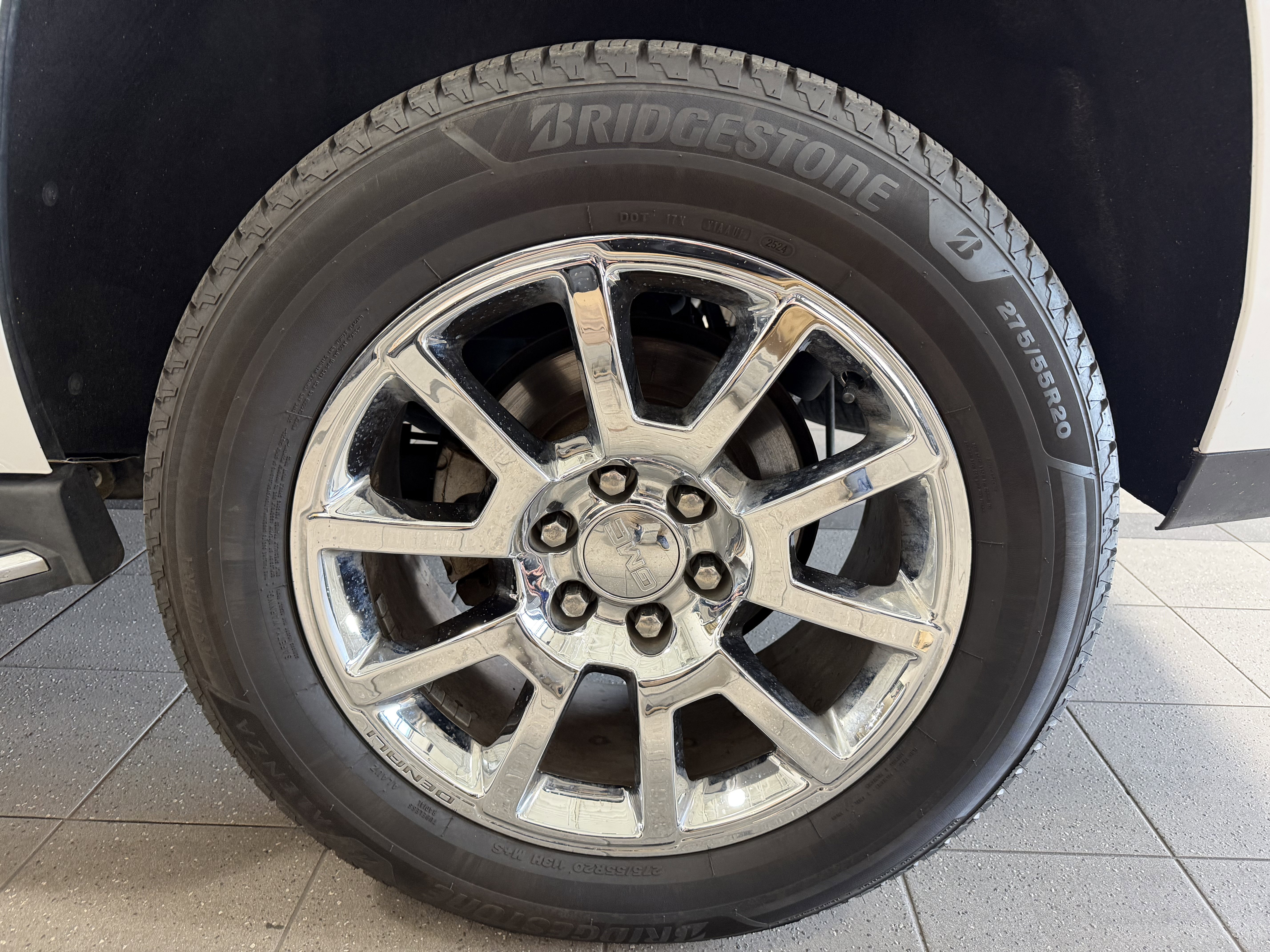 Used 2019 GMC Yukon Denali image 7