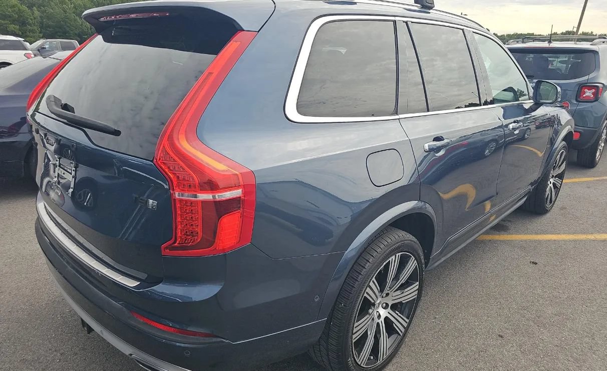 Used 2020 Volvo XC90 T8 Inscription AWD/4WD image 3