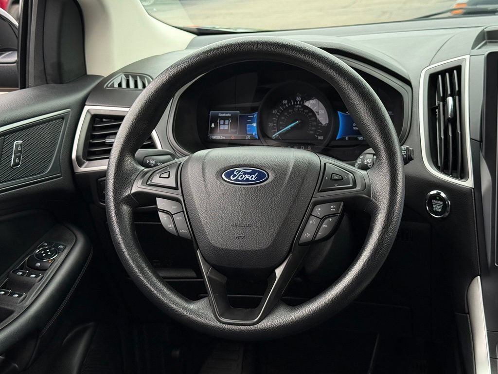 Certified 2024 Ford Edge SE w/ Black Appearance Package AWD/4WD image 6