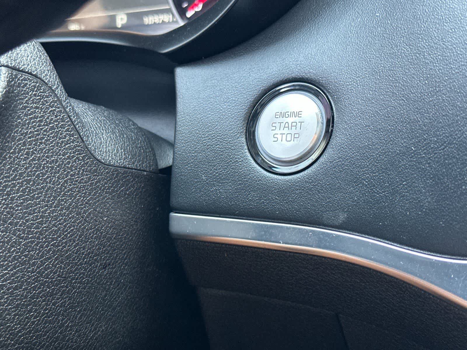 Used 2019 Kia Stinger Premium RWD image 23