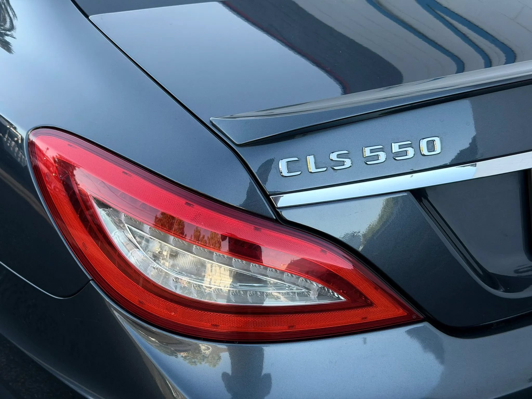 Used 2012 Mercedes-Benz CLS 550 image 5