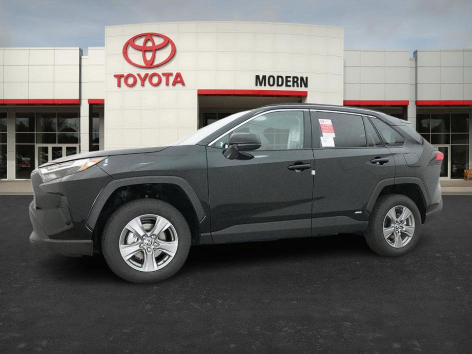 New 2025 Toyota RAV4 LE image 8