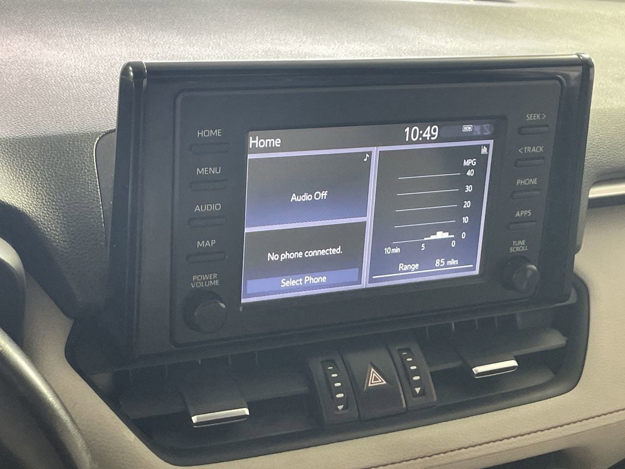 Used 2019 Toyota RAV4 XLE Premium w/ Cold Weather Package AWD/4WD image 17