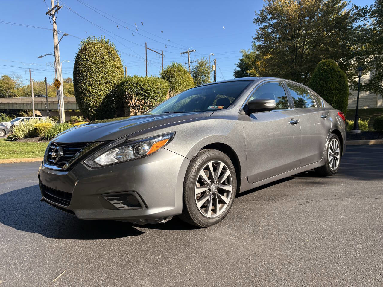 Used 2017 Nissan Altima 2.5 SL image 2
