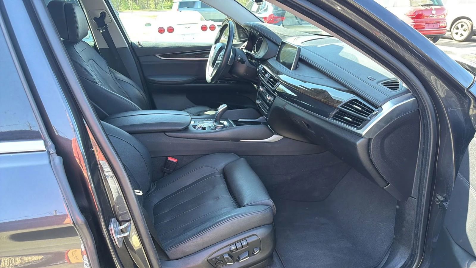 Used 2015 BMW X6 sDrive35i RWD image 14