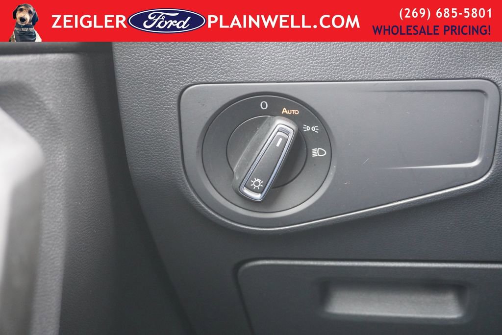 Used 2024 Volkswagen Tiguan Wolfsburg Edition image 28