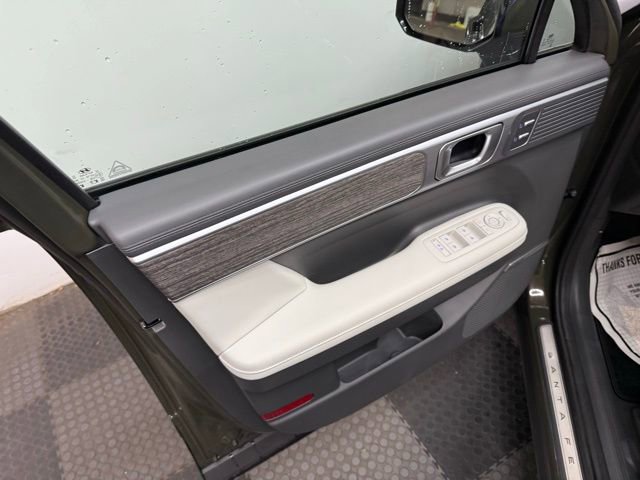 Certified 2025 Hyundai Santa Fe Calligraphy image 20