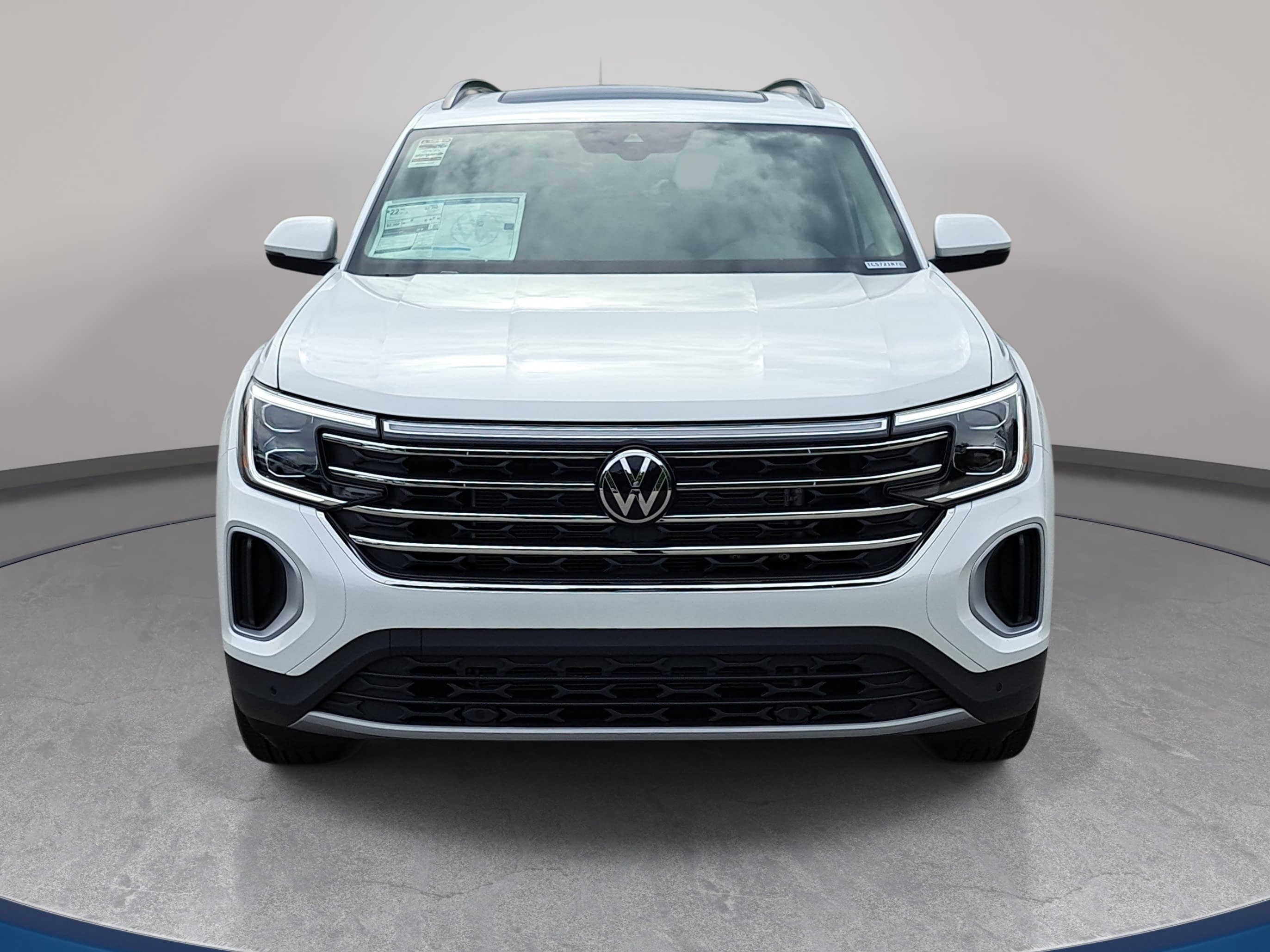 New 2026 Volkswagen Atlas SE AWD/4WD image 2