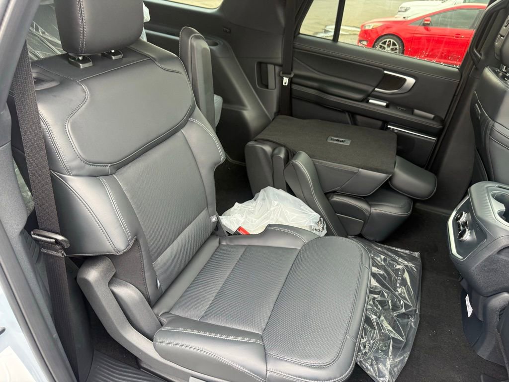 New 2026 Ford Expedition Max Platinum image 62