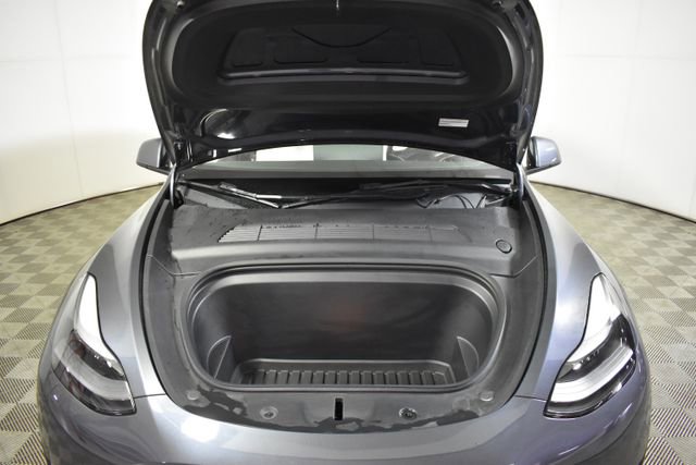 Used 2023 Tesla Model Y Long Range image 36