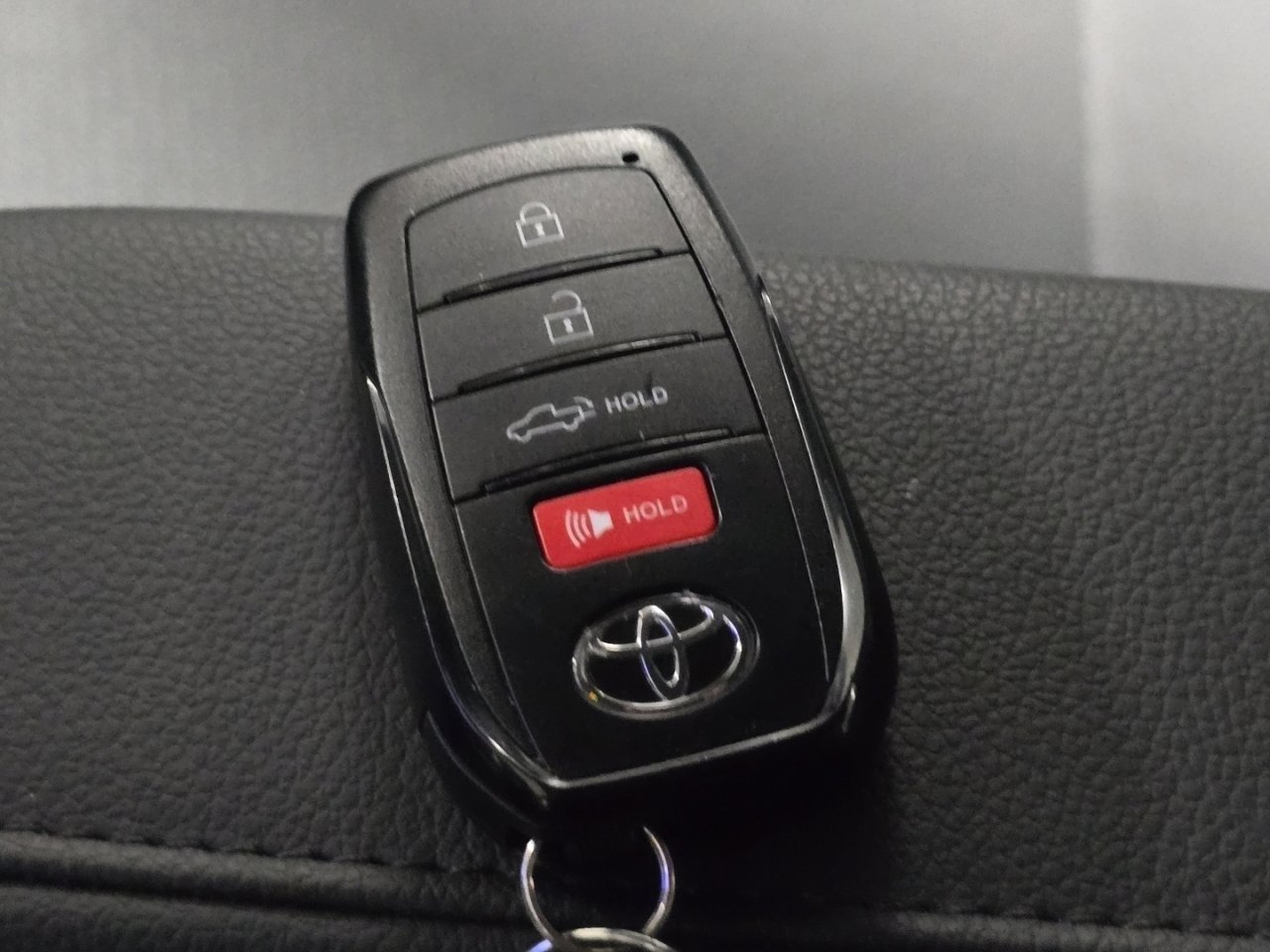 Certified 2025 Toyota Tundra SR5 image 34