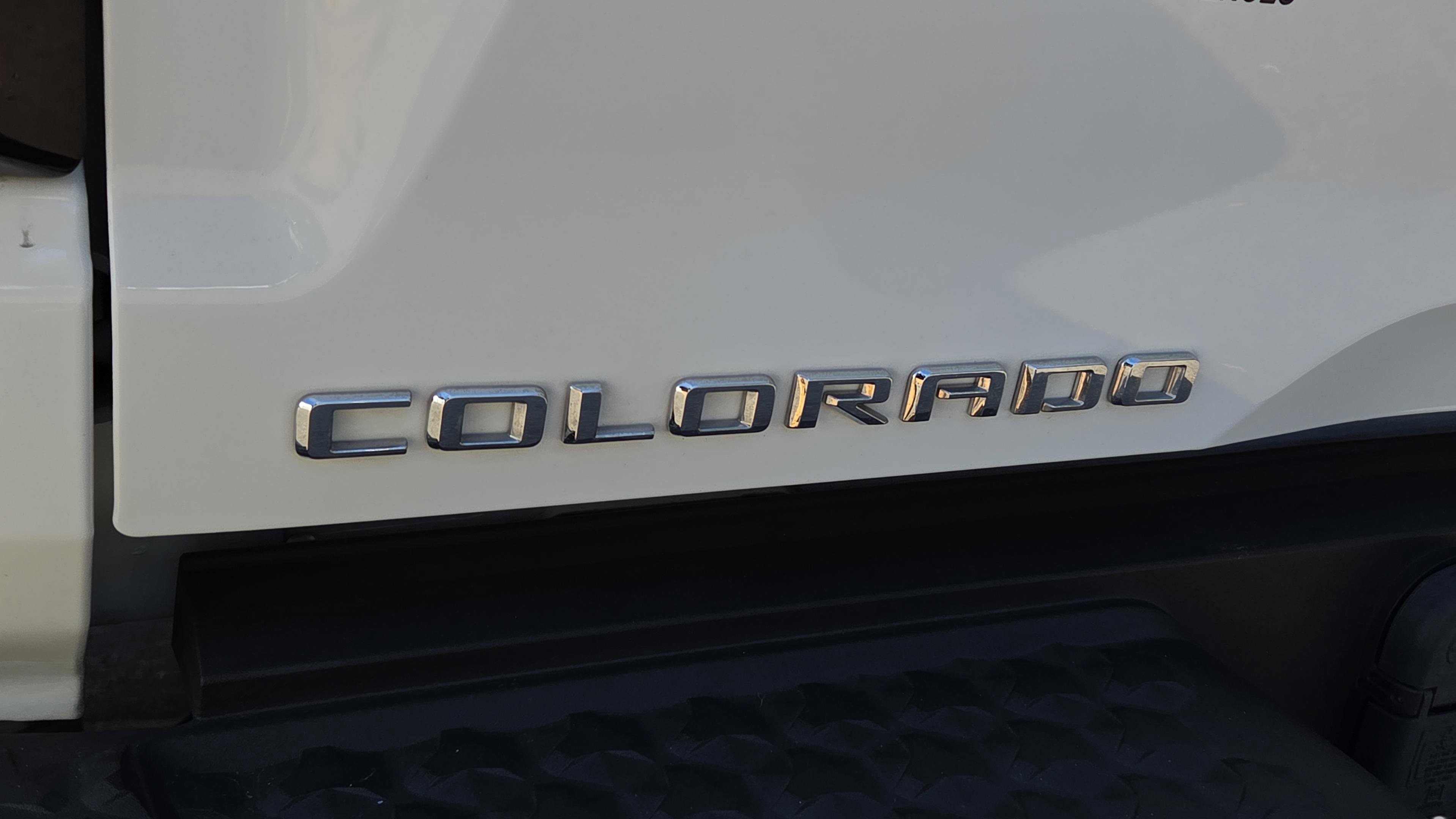 Used 2023 Chevrolet Colorado Z71 w/ Z71 Convenience Package 2 image 31