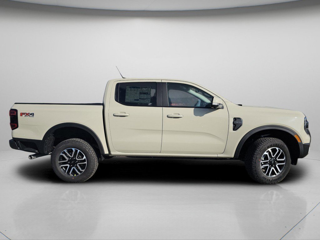 New 2025 Ford Ranger Lariat w/ FX4 Off-Road Package AWD/4WD image 25