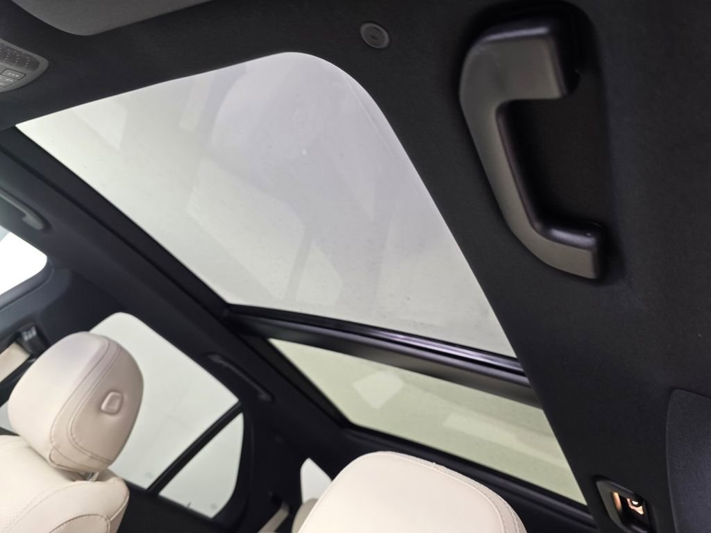 New 2026 Mercedes-Benz GLE 350 4MATIC image 9