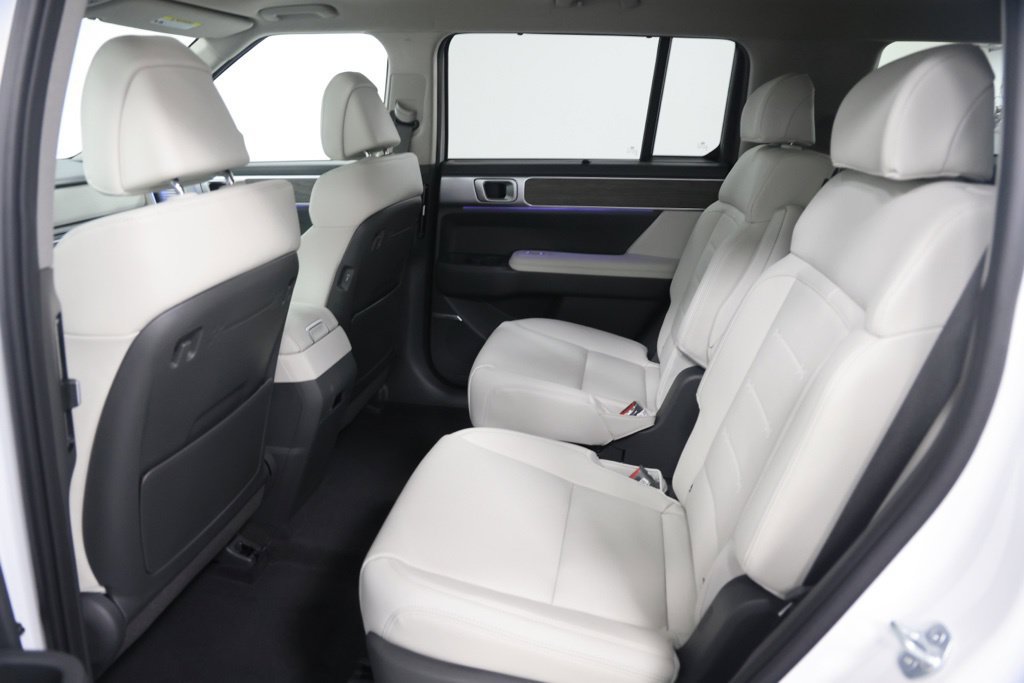 New 2027 Hyundai Santa Fe Limited AWD/4WD image 18