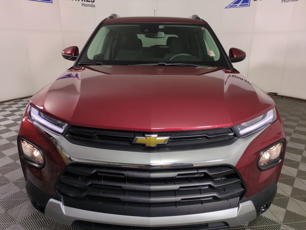 Used 2022 Chevrolet TrailBlazer LT w/ Convenience Package FWD image 11