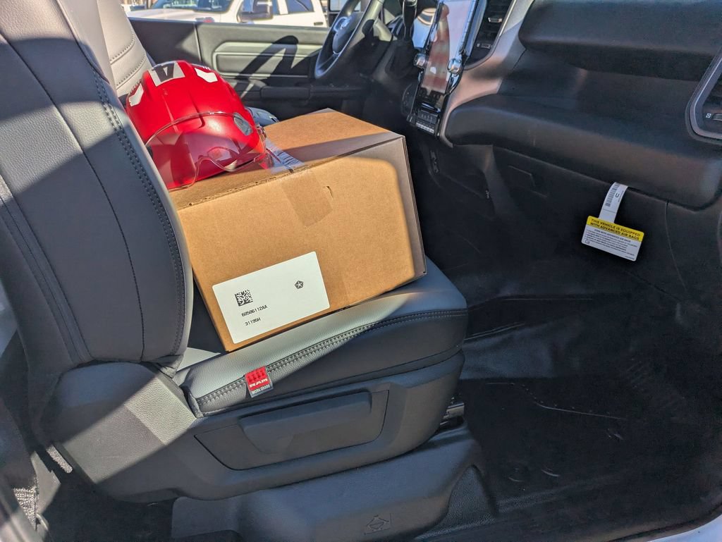 New 2026 RAM 5500 Tradesman AWD/4WD image 24