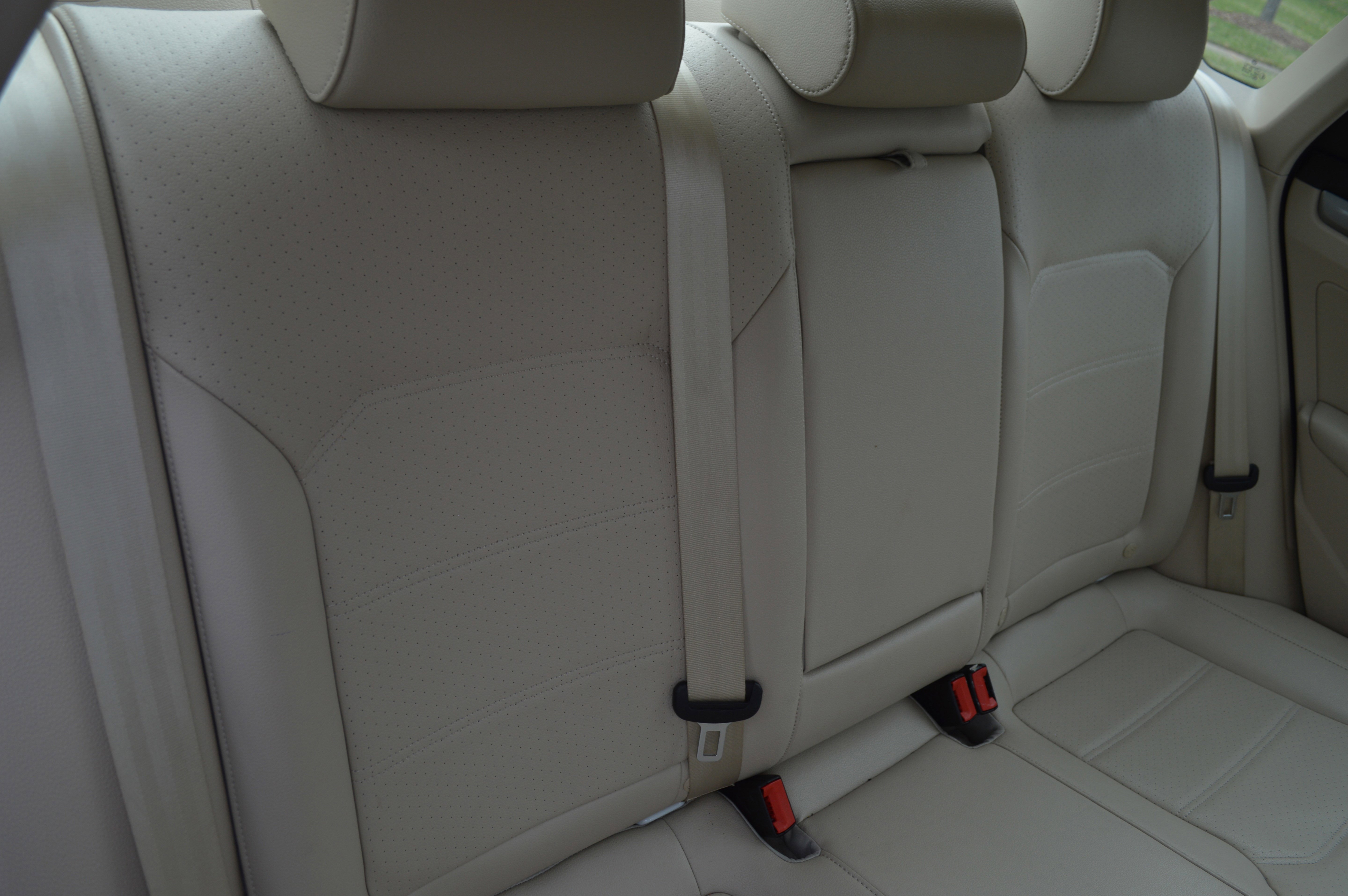 Used 2015 Volkswagen Passat 1.8T Limited Edition image 33