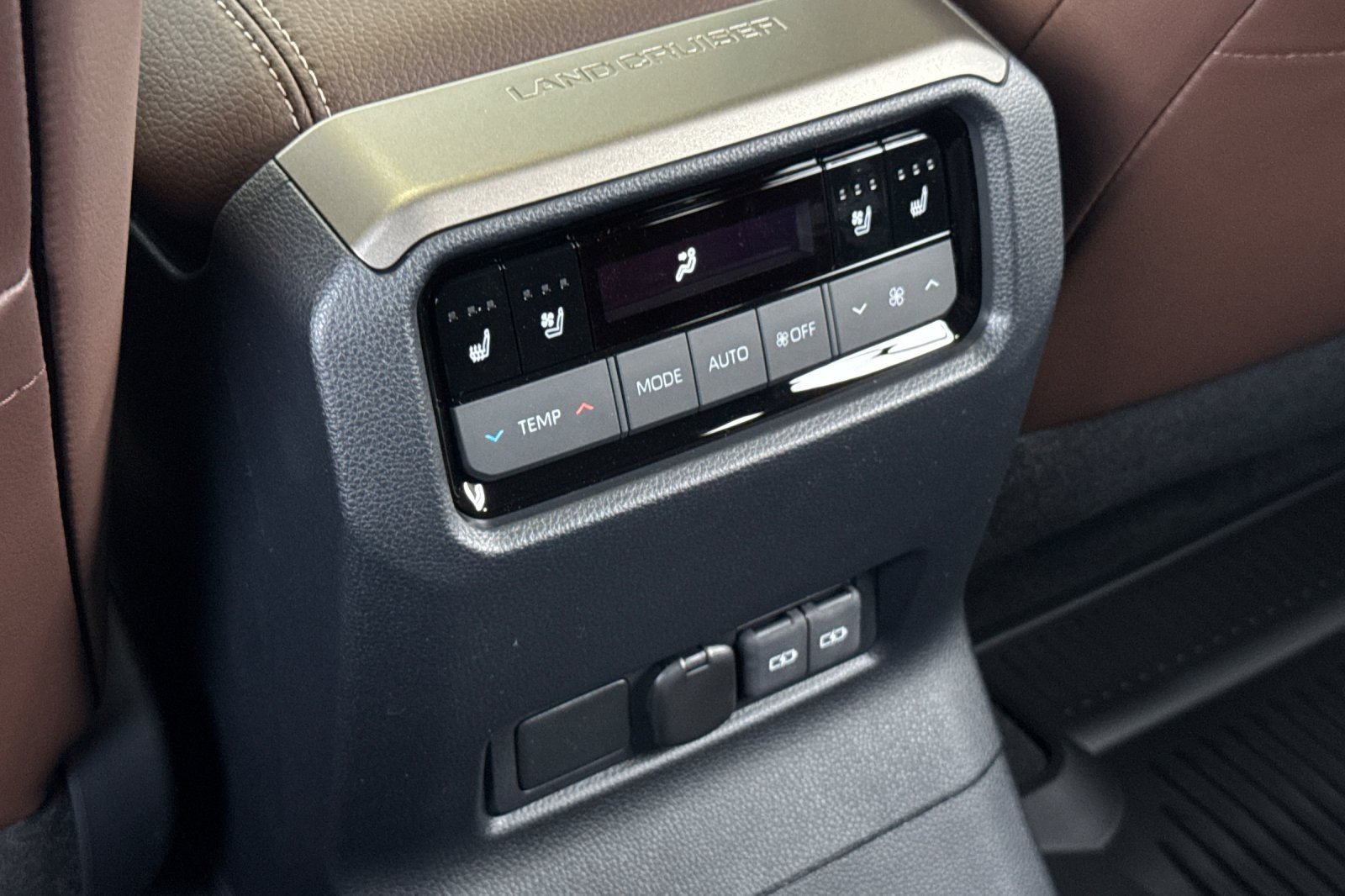 New 2027 Toyota Land Cruiser AWD/4WD image 13
