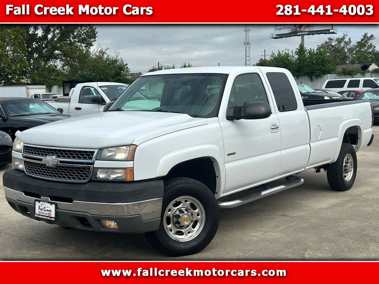 Used 2005 Chevrolet Silverado 2500 LS w/ Heavy-Duty Power Package RWD image 1