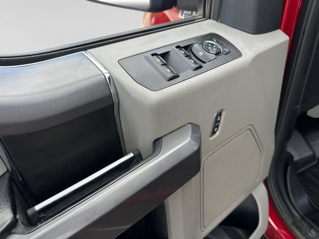 Used 2020 Ford F150 XLT w/ Equipment Group 302A Luxury AWD/4WD image 19