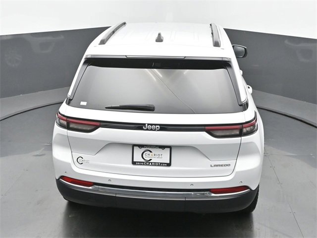 Used 2024 Jeep Grand Cherokee Laredo image 42