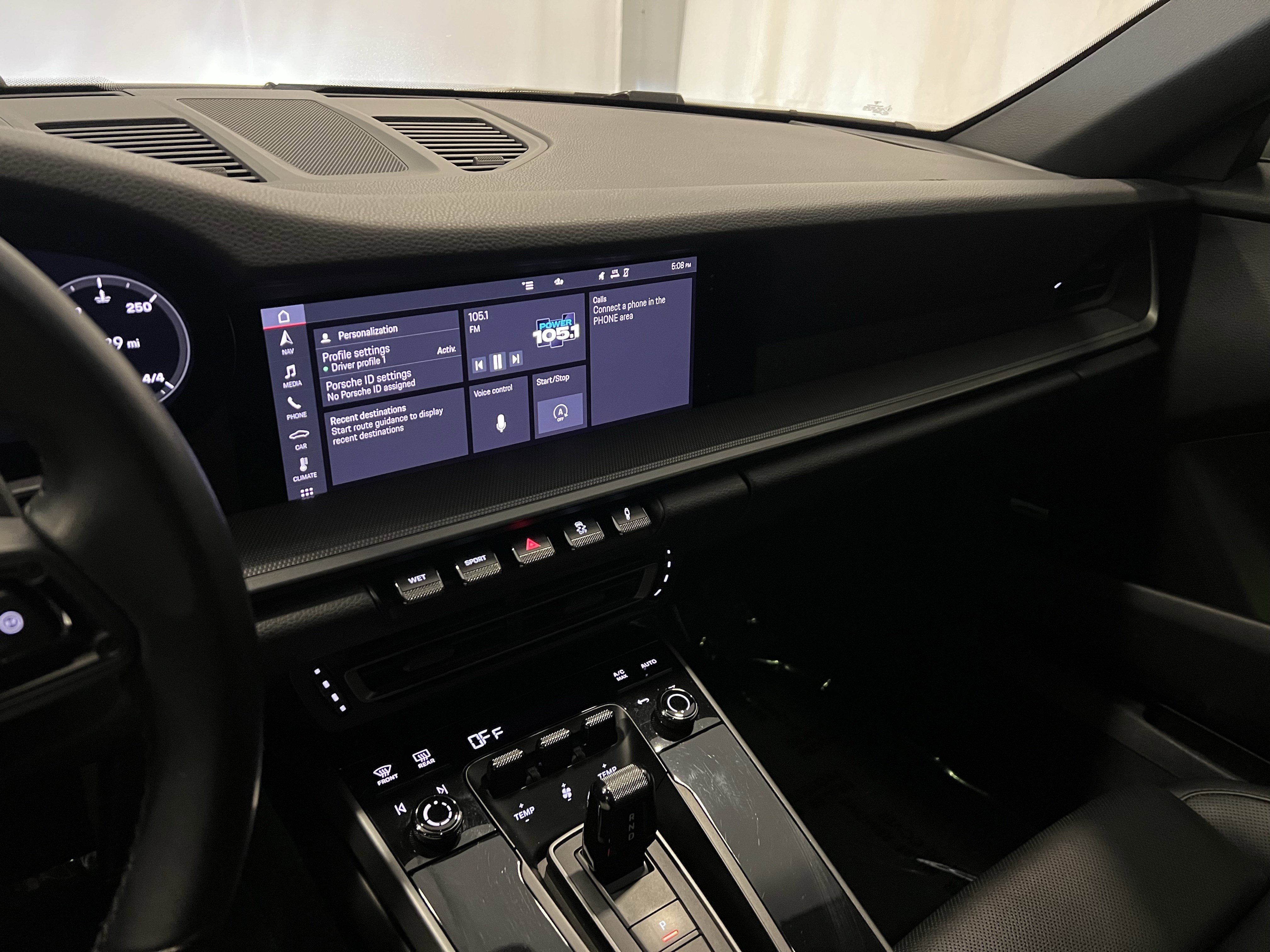 Certified 2021 Porsche 911 Carrera image 18