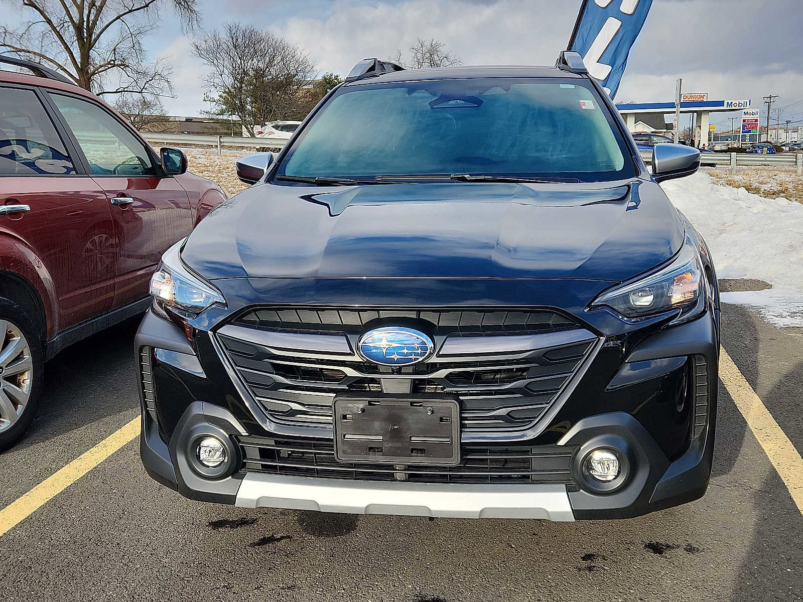 Used 2023 Subaru Outback Touring image 2