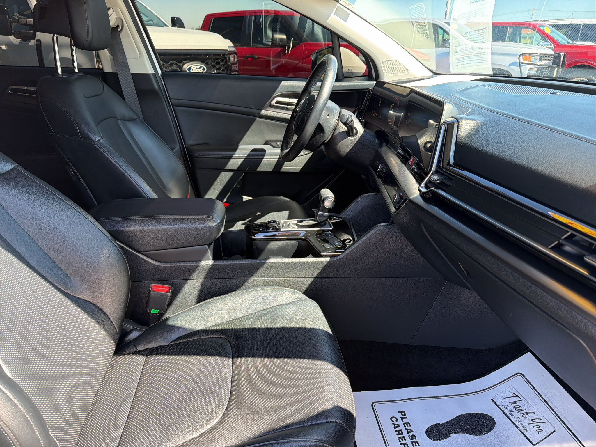 Used 2023 Kia Sportage EX FWD image 22