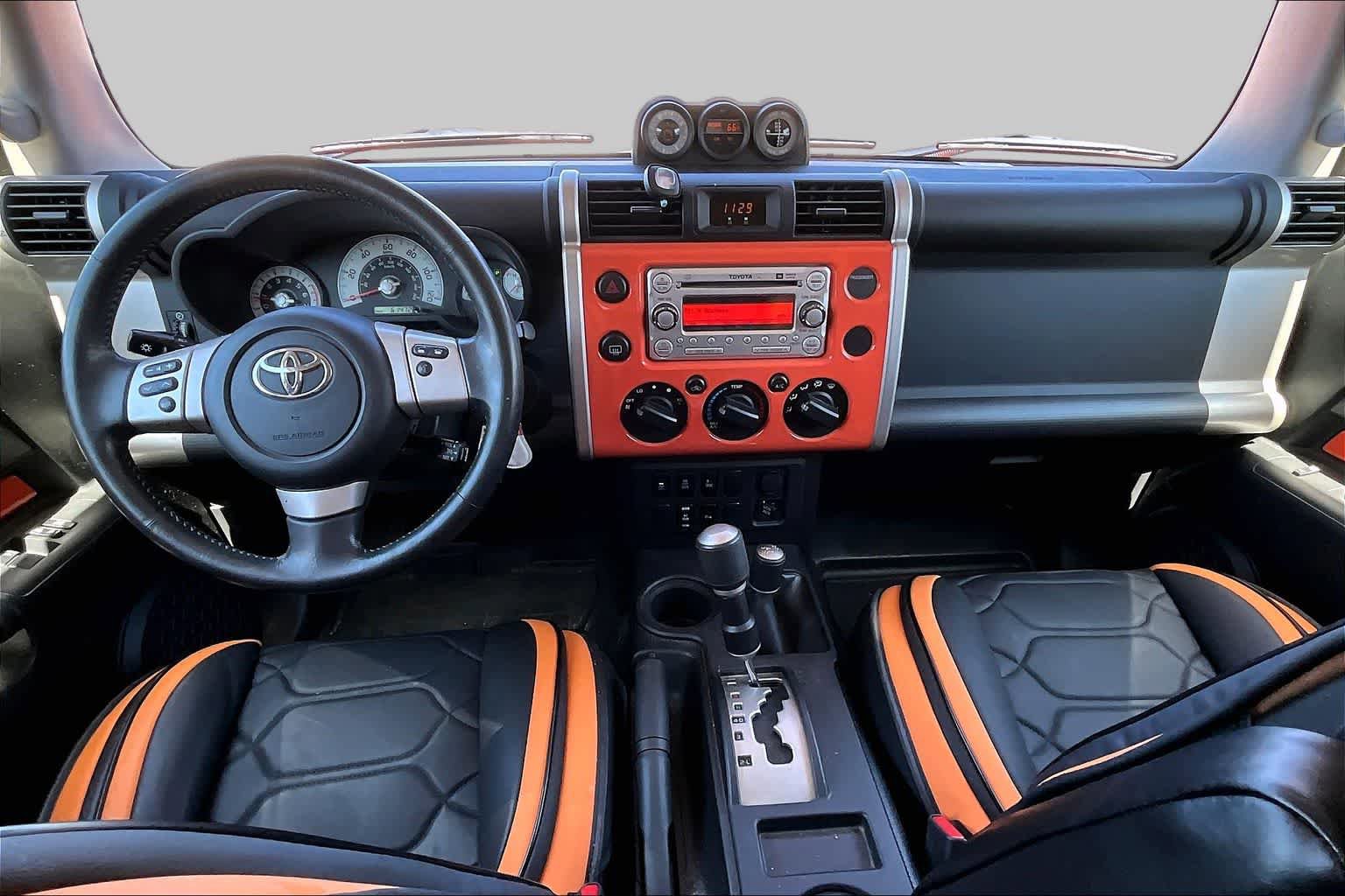 Used 2014 Toyota FJ Cruiser 4WD w/ Upgrade Package image 14
