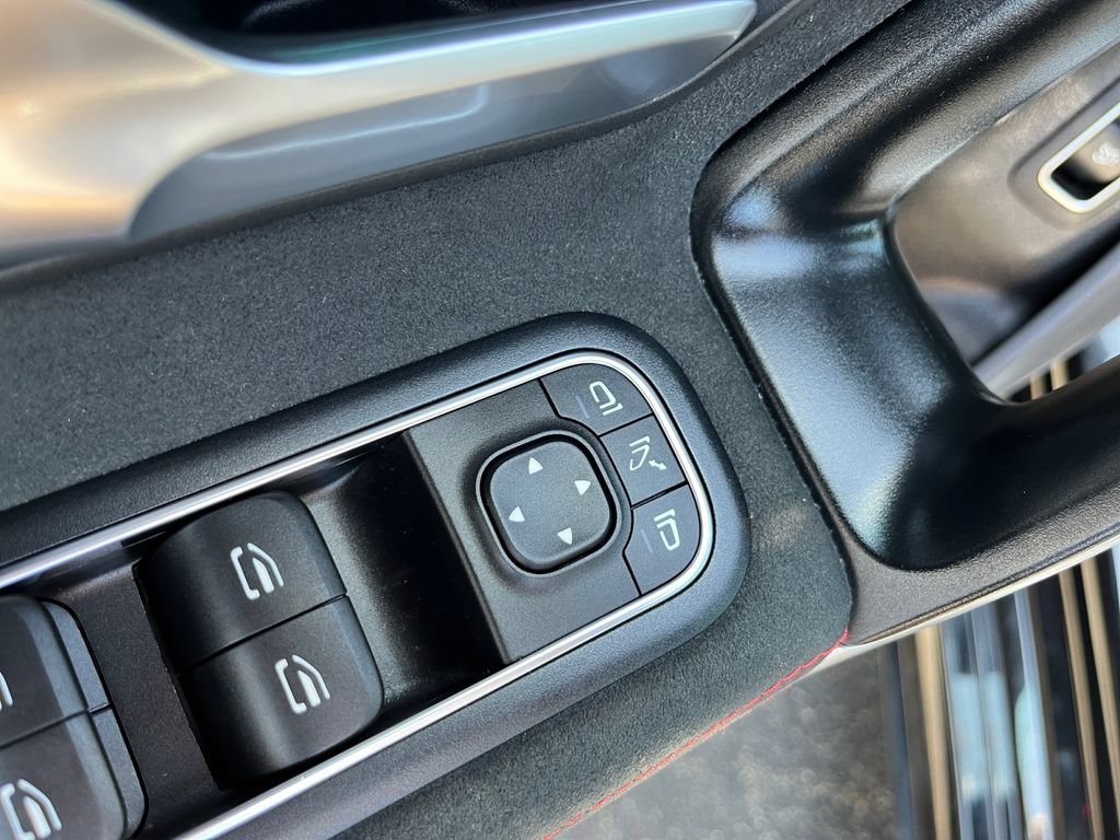 Certified 2023 Mercedes-Benz CLA 250 4MATIC image 17