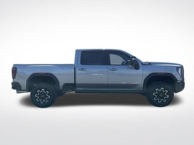 Used 2026 GMC Sierra 2500 AT4X AWD/4WD image 17